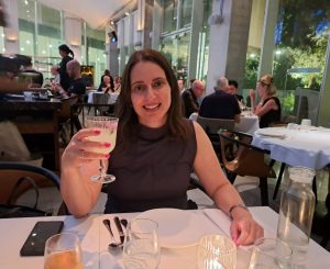 עורכת דין ומתורגמנית שרון לייסט